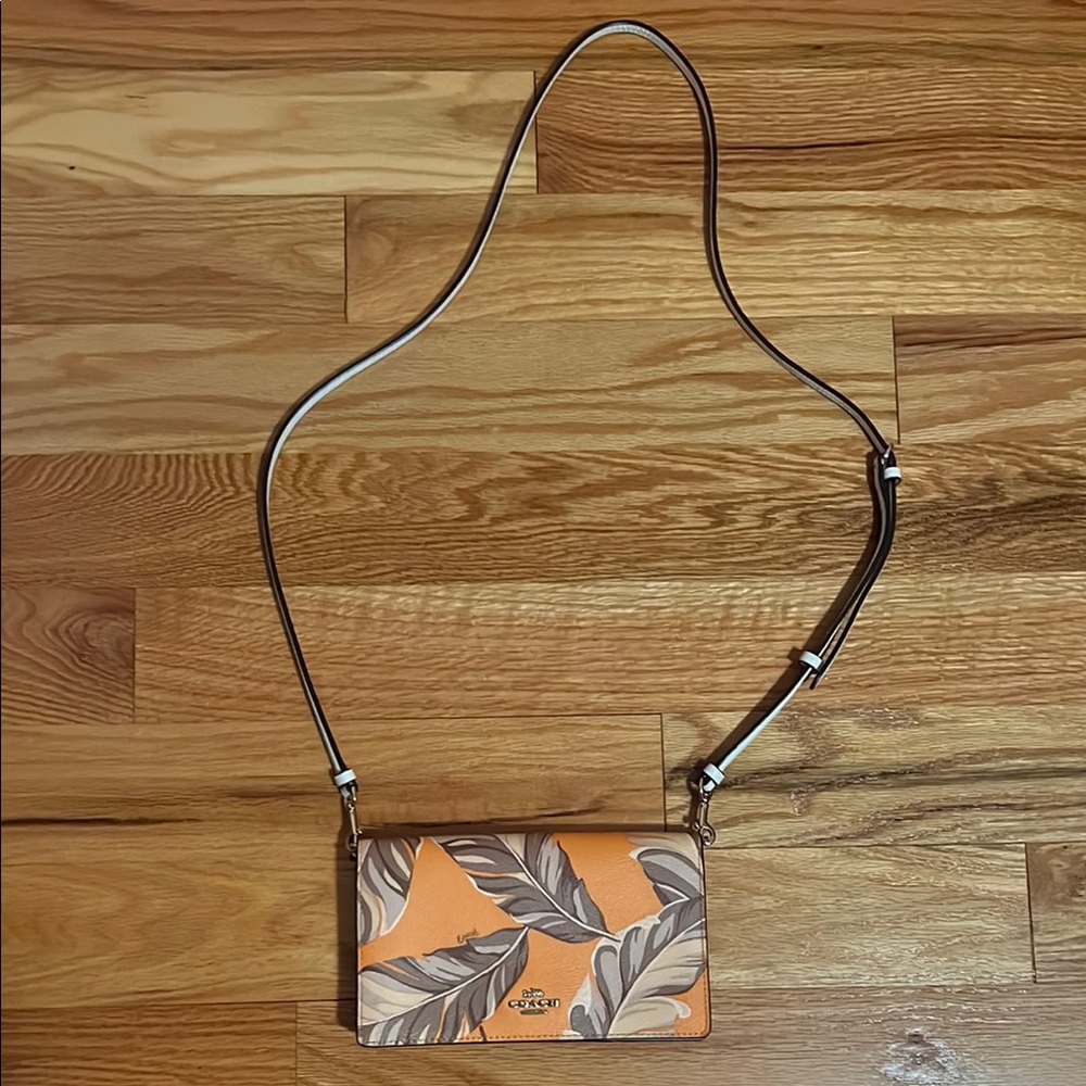Coach ANNA FOLDOVER CROSSBODY CLUTCH WITH BANANA LEAVES PRINT